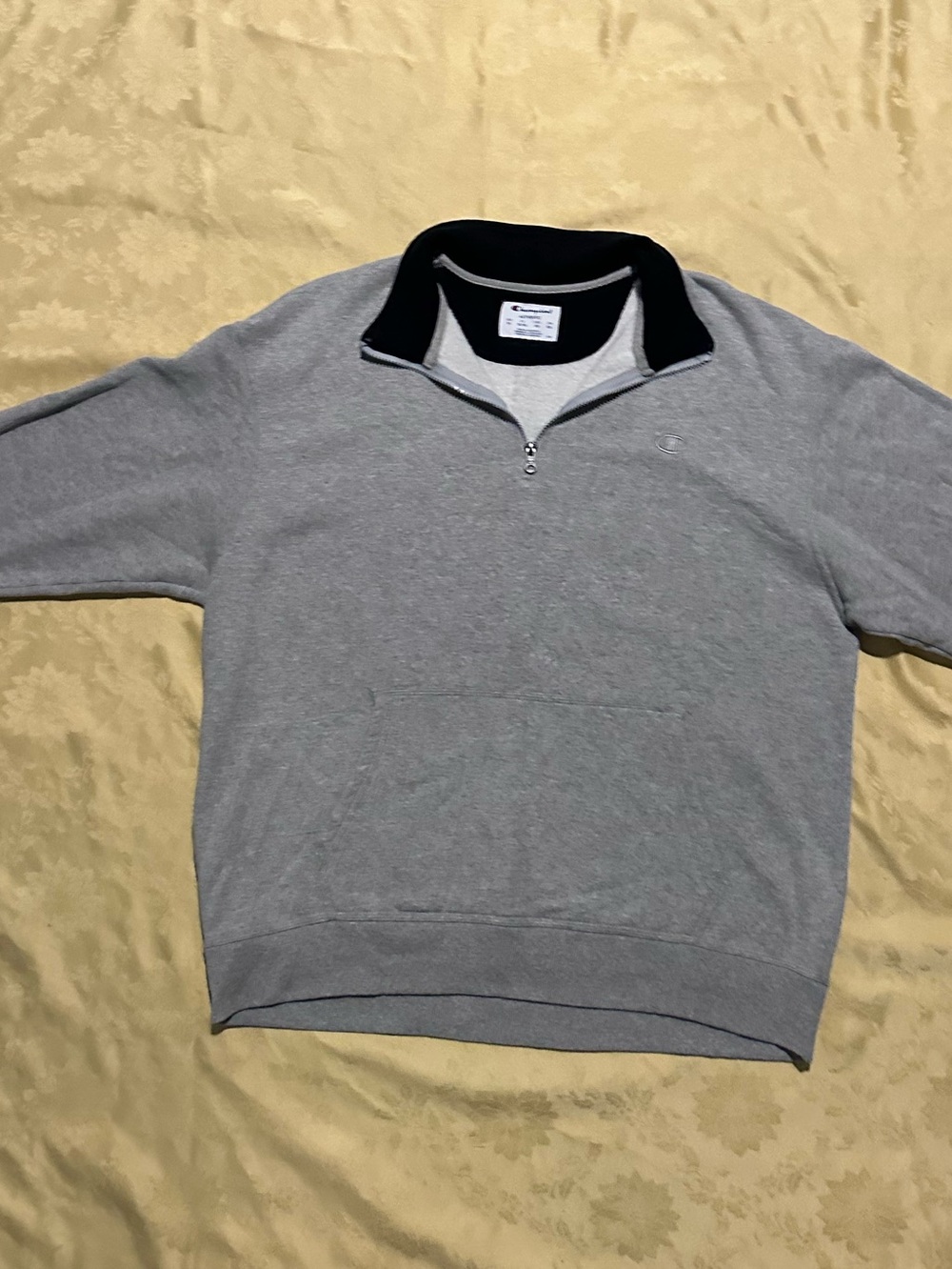 Champion Men's Light Gray Quarter-Zip Pullover with Black Collar